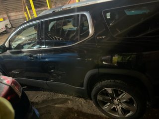 2018 GMC Acadia SLT - Exterior Side Driver Image